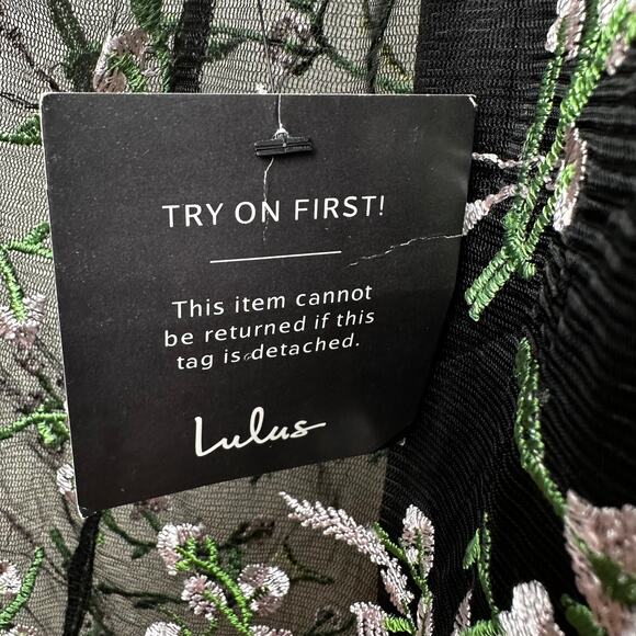 NEW Lulus Radiant Love Black Embroidered Skater Dress Fairy Babydoll Sz M - Picture 15 of 16